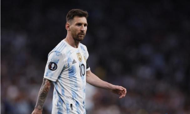 成毅被骂“古装丑男”，罗云熙也翻车，谁还在撑古装美男人设？